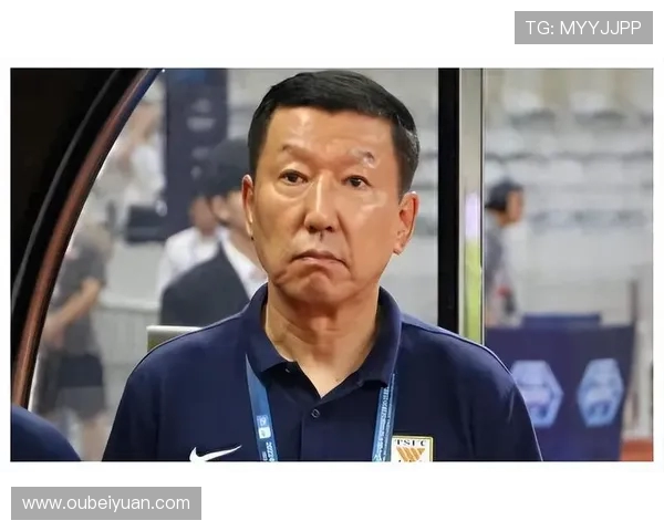 崔康熙经纪人大姐现身上海赛前与瓦科交流备战细节 崔康熙经纪人大姐现身上海赛前与瓦科交流备战细节